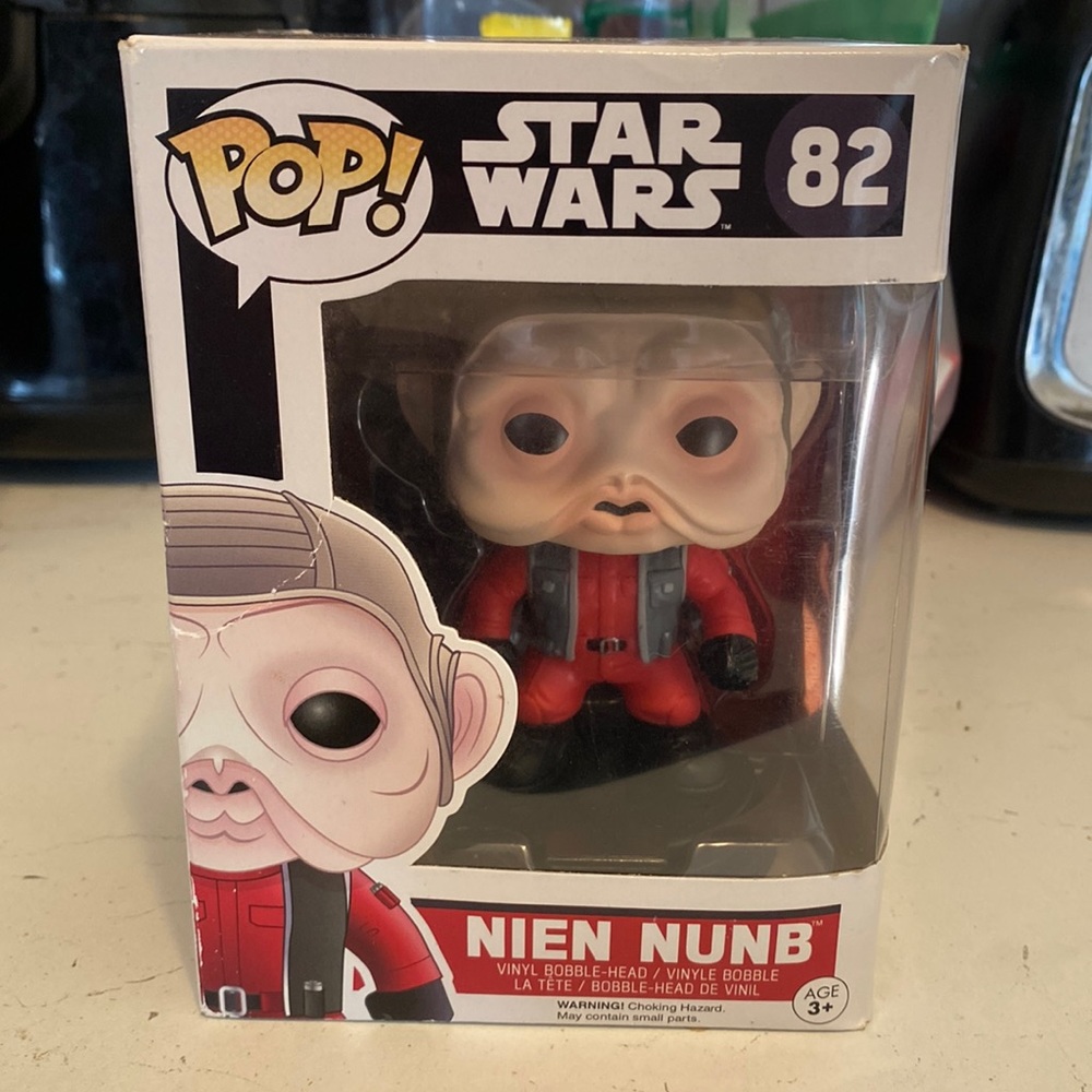 🔥 Star Wars 82 Nien Nunb Funko Pop